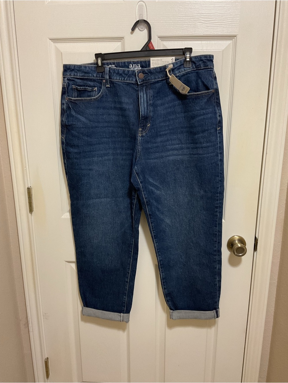 jcpenney women’s 16 Dark Blue Relaxed Jeans